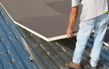 benefits of insulating Thorpe Lea flat roofing
